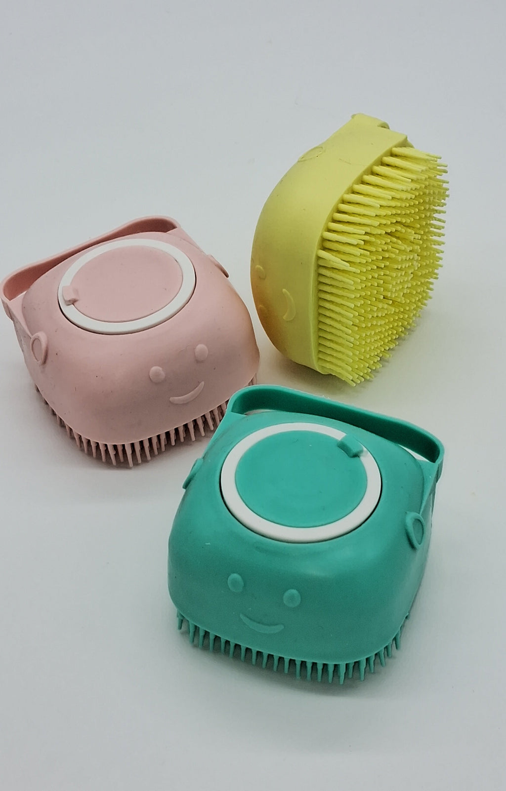 Pamper Shampoo & Massage Brush